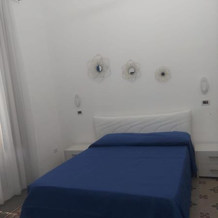 פלרמו Guest House Lamphotel Militello מראה חיצוני תמונה